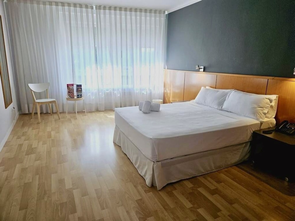 Ap Hotel Madrid Airport 3/26