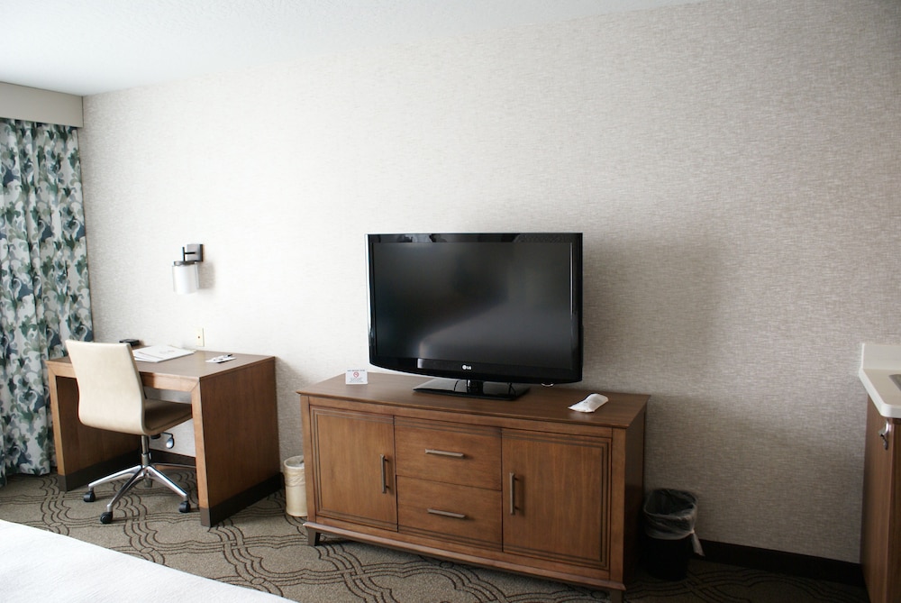 Best Western Premier Pasco Inn & Suites 58/64