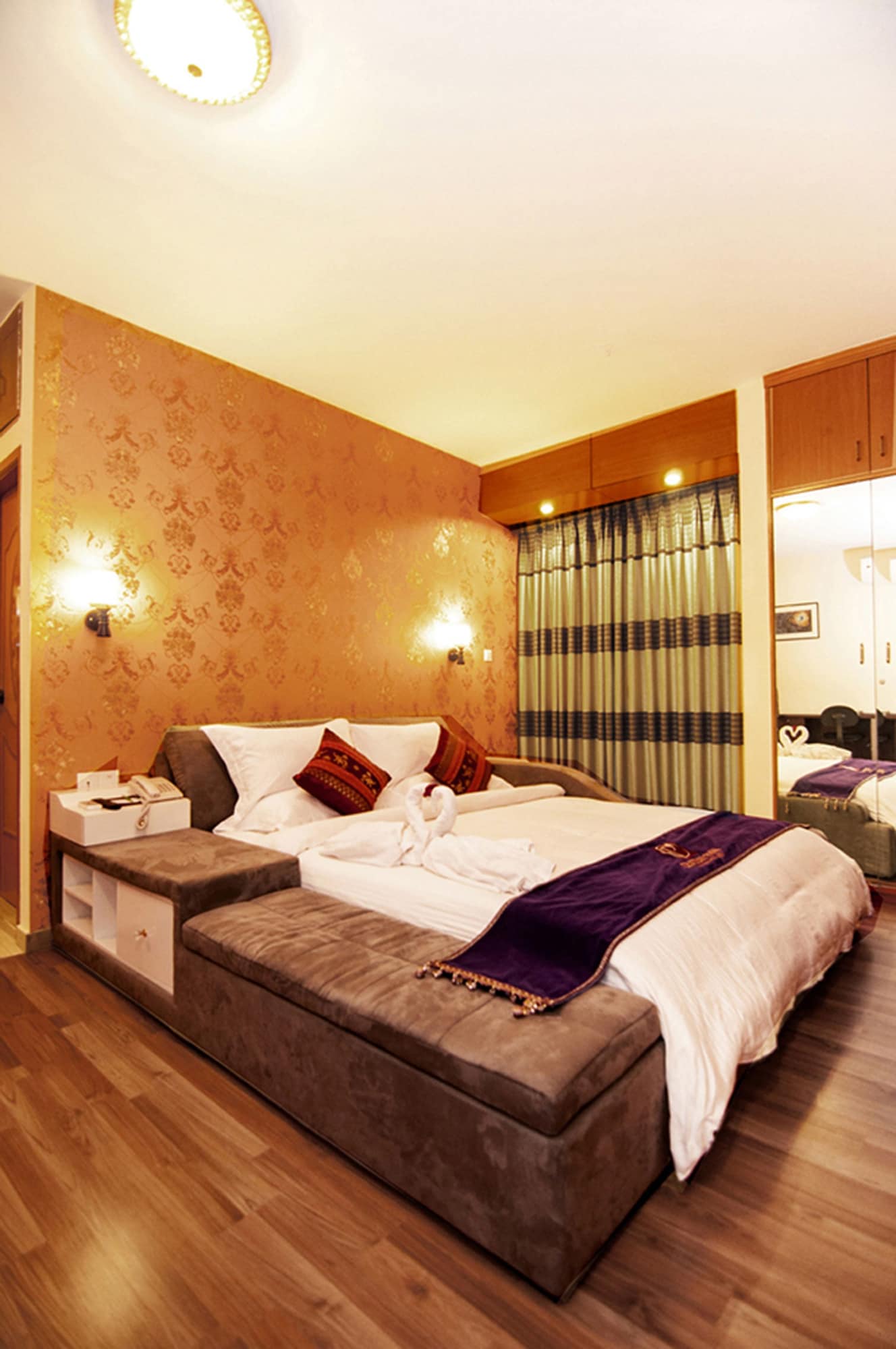 Junior Suite, Studio, Futon Bed, 1 Double and 1 Single Bed