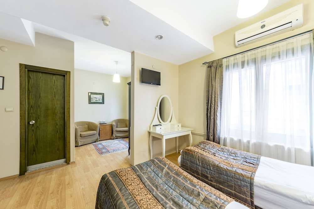 Hotel Fehmi Bey 21/75
