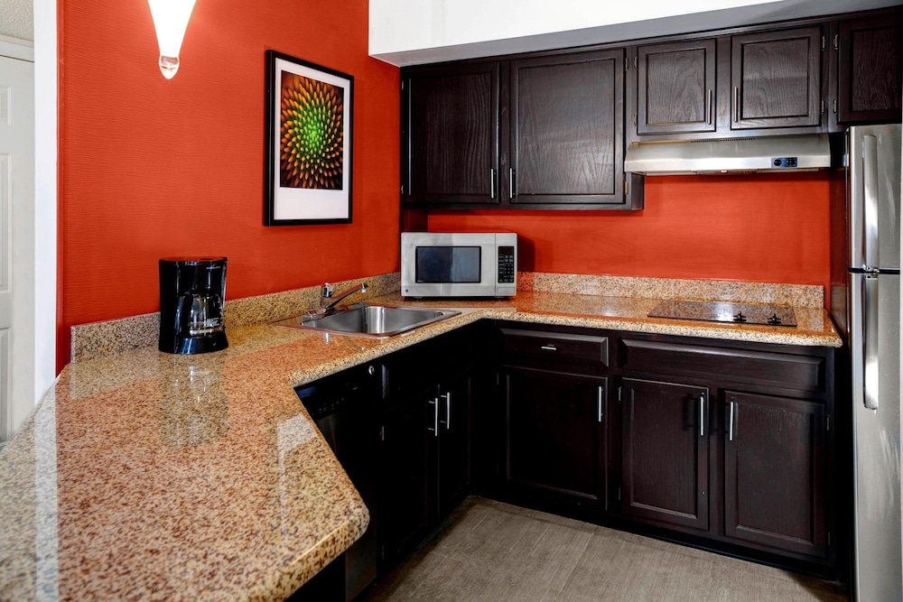 Residence Inn Cleveland Independence 3/33
