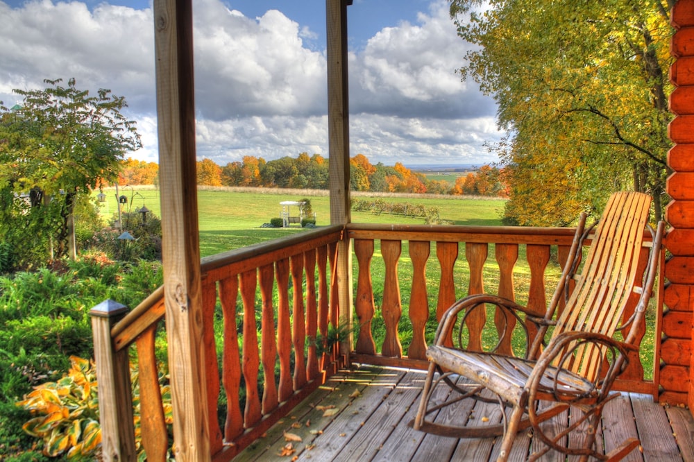 Los Gatos Bed & Breakfast 46/50