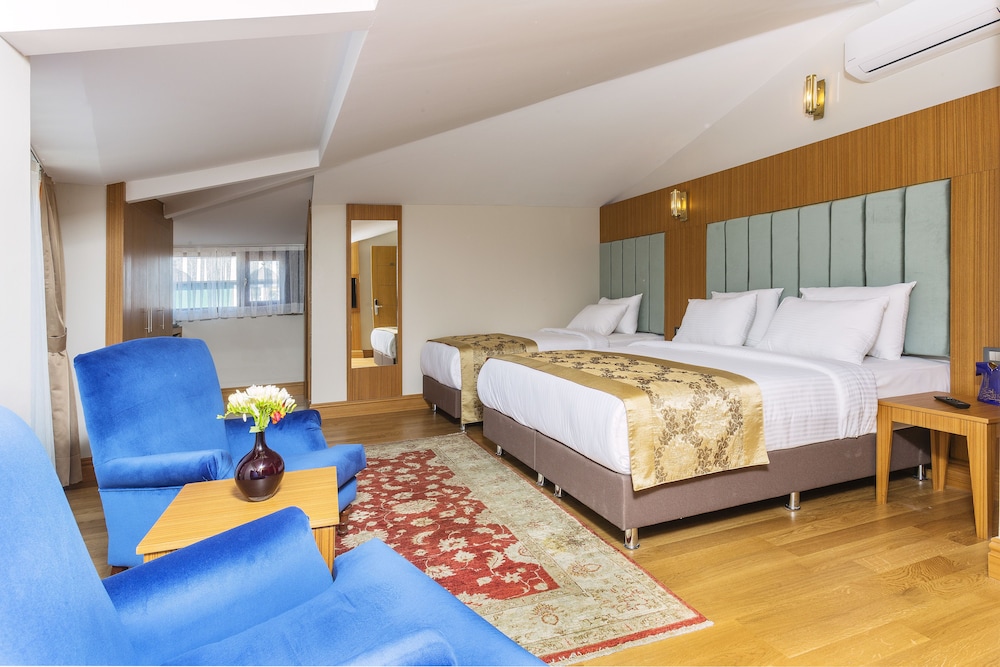 LOFT, SUPERIOR, CITY VIEW, BALCONY
