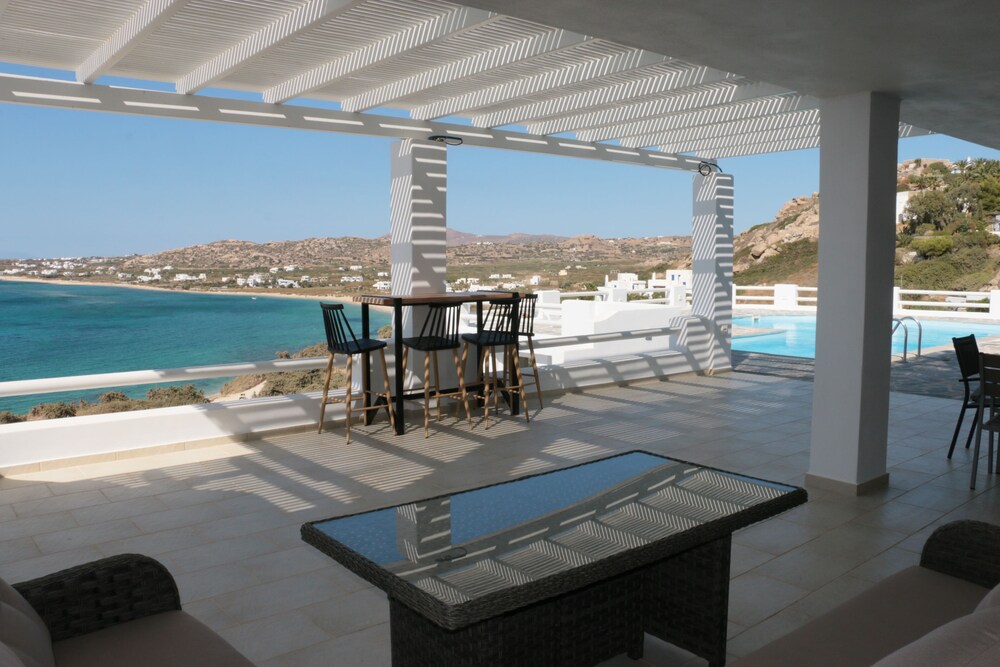 Apricot And Sea Luxury Villas 15/50