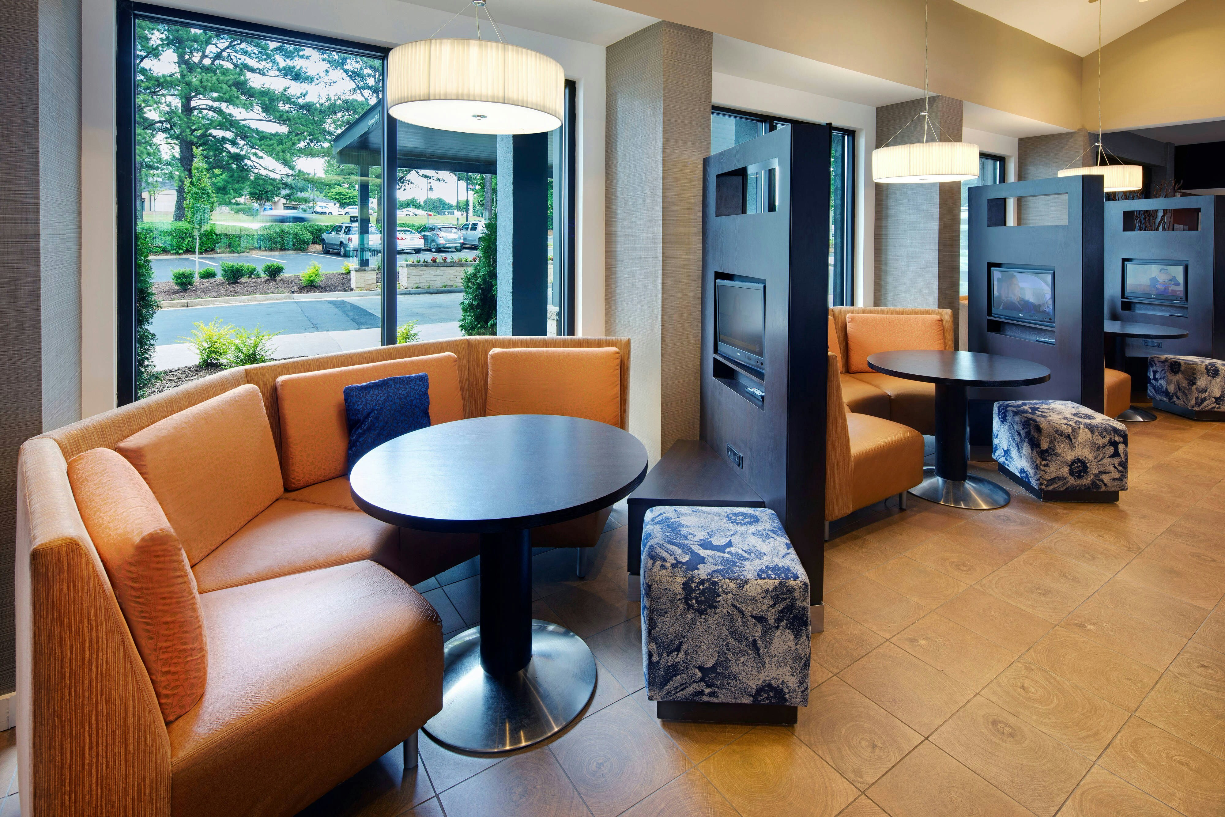Courtyard Atlanta Norcross/Peachtree Corners 25/48
