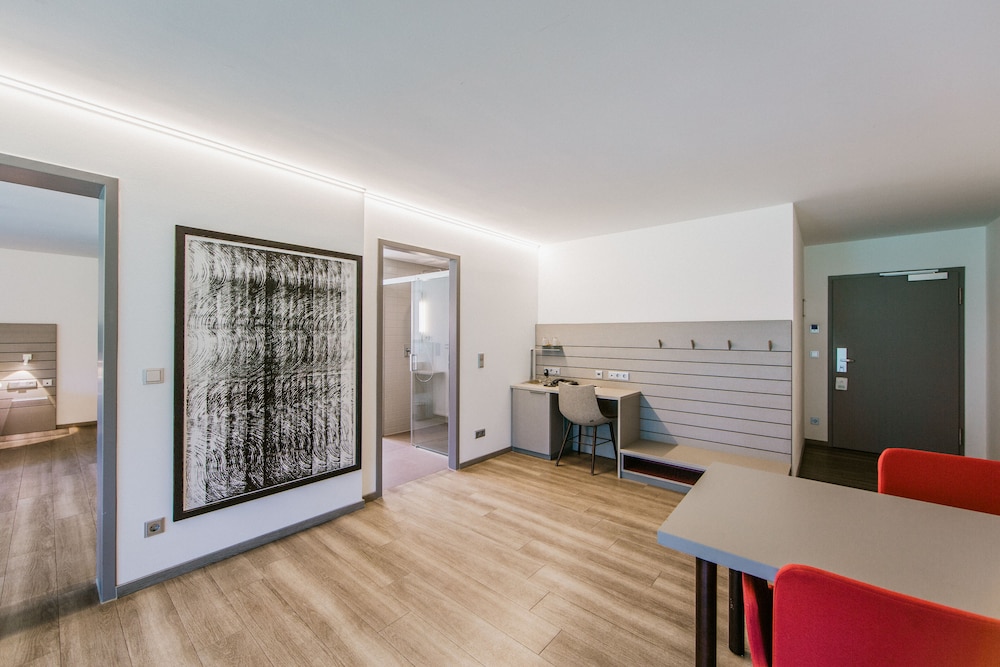 Schlosshotel Monrepos 38/62