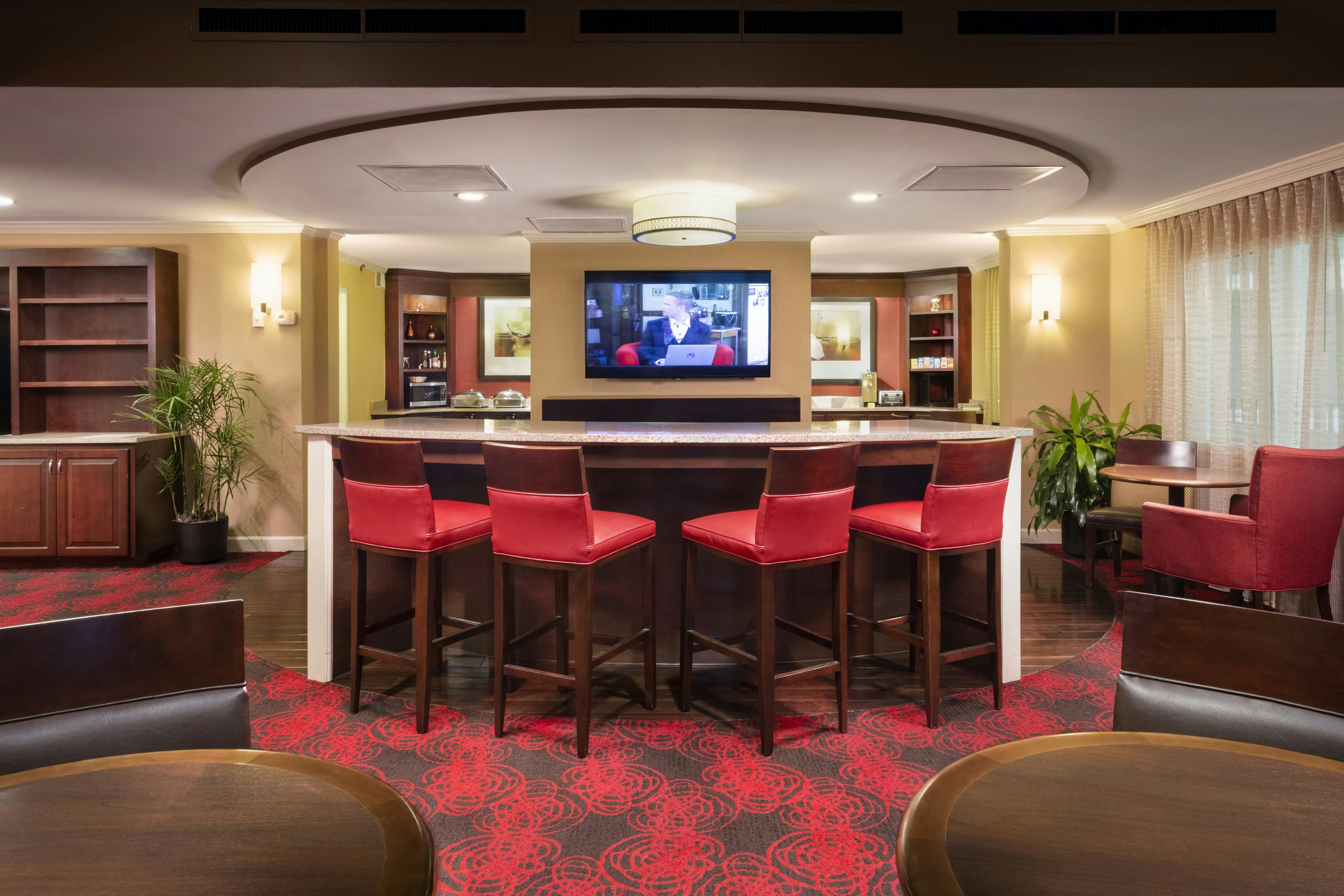 DoubleTree by Hilton Columbia South Carolina 27/43