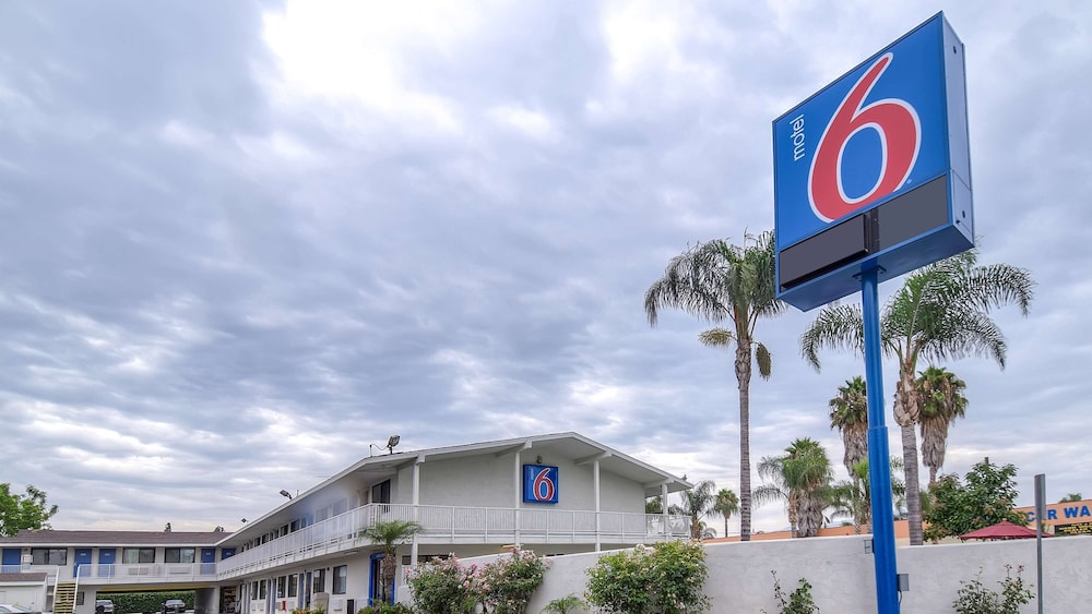Motel6 El Monte, CA - Los Angeles 6/59