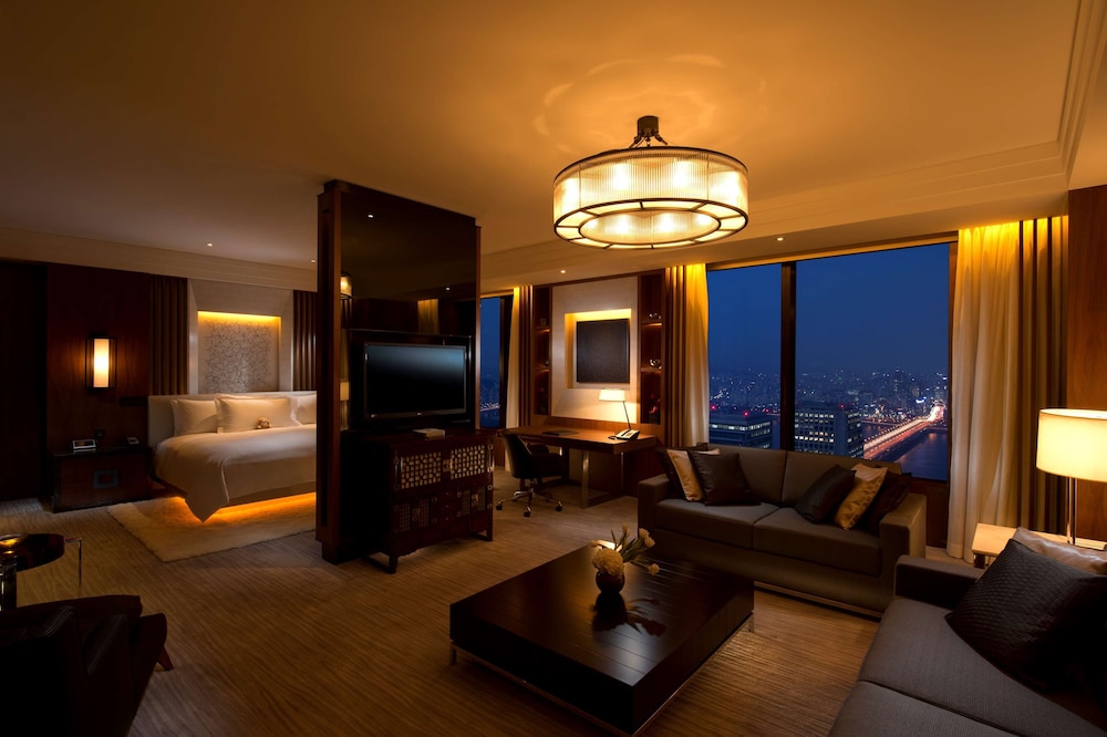 Conrad Seoul 40/78