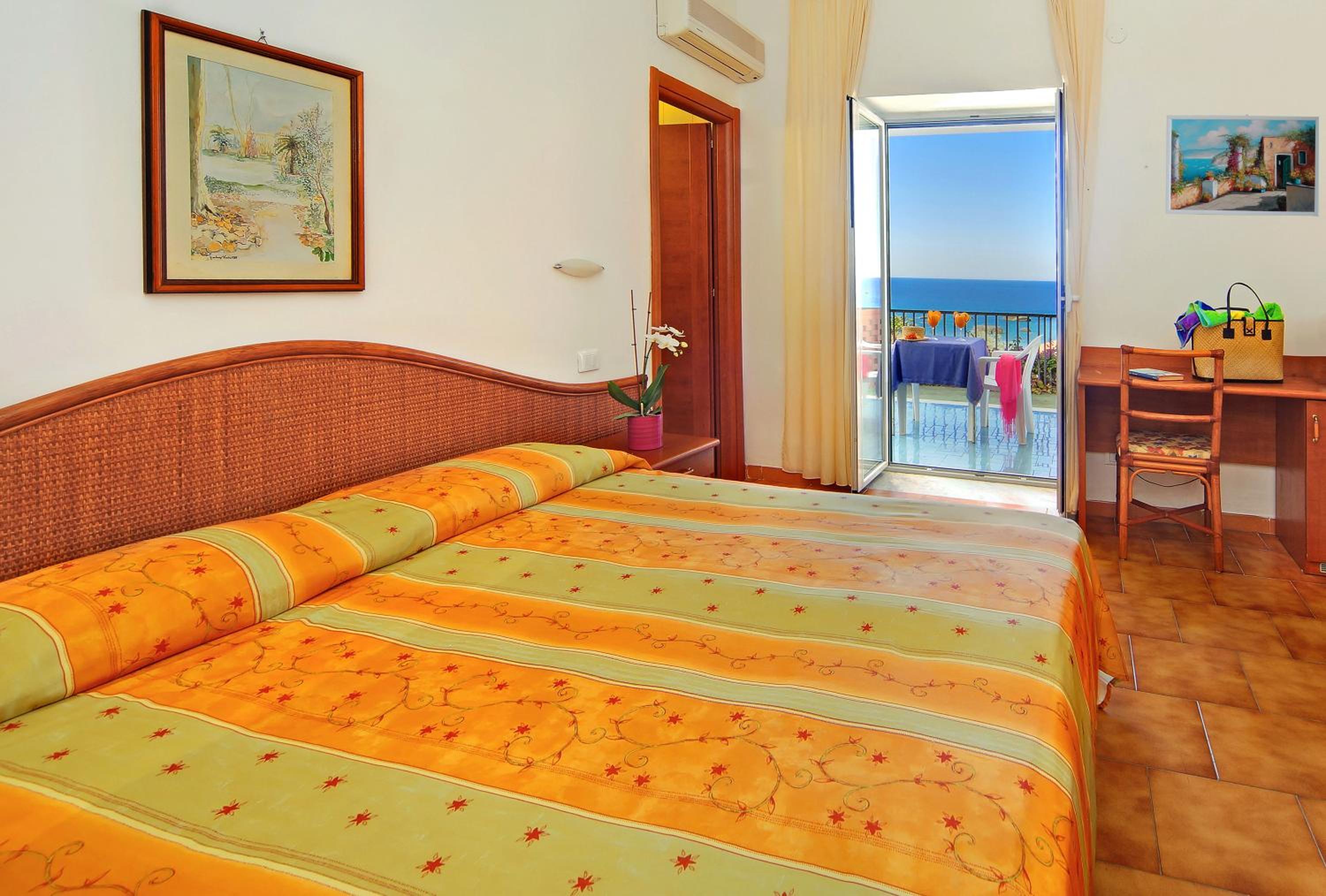 Hotel Citara 64/83