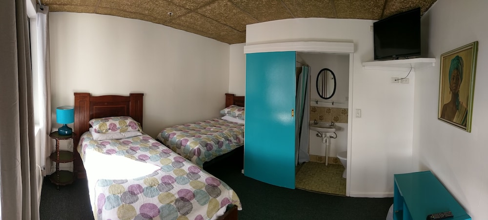 Adelaide Travellers Inn 20/38