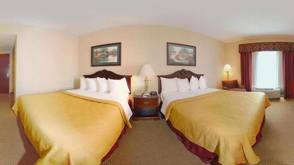 Quality Inn & Suites Abingdon, VA 20/40