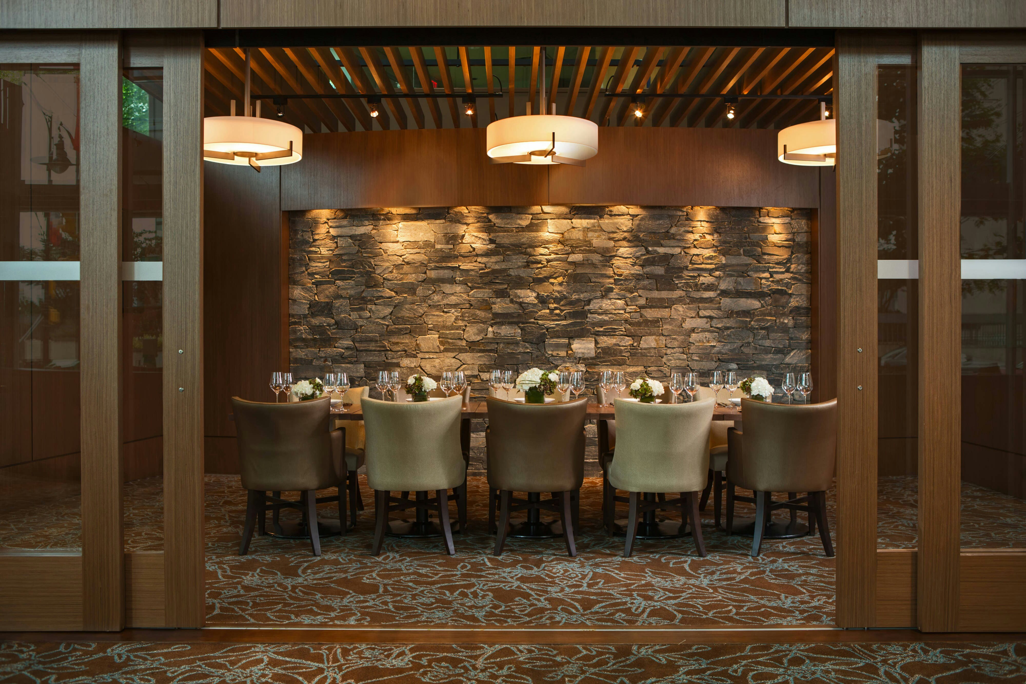 Vancouver Marriott Pinnacle Downtown 60/81