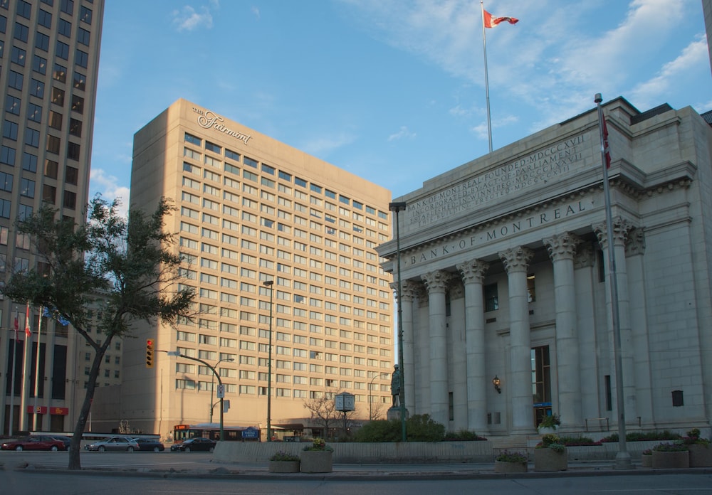 Fairmont Winnipeg 1/69