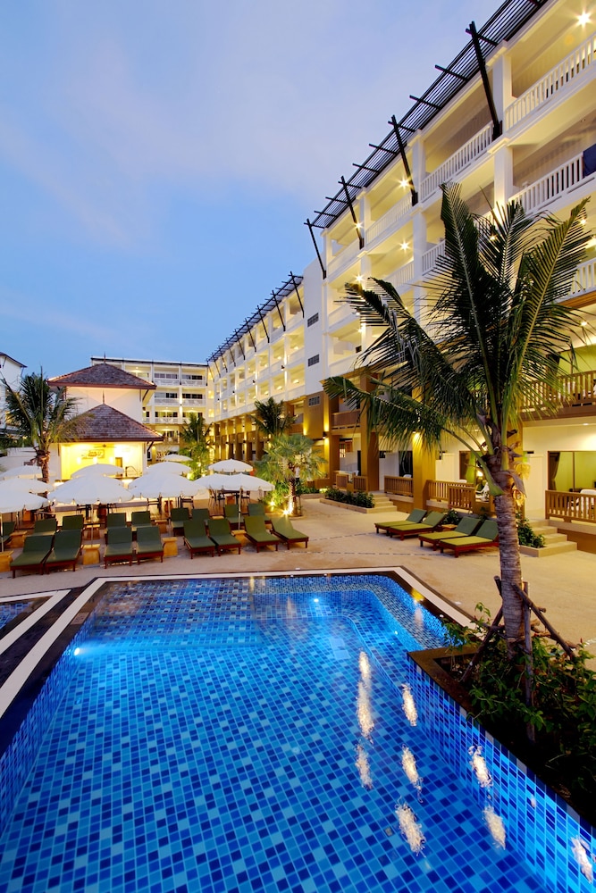 Kata Sea Breeze Resort 44/47