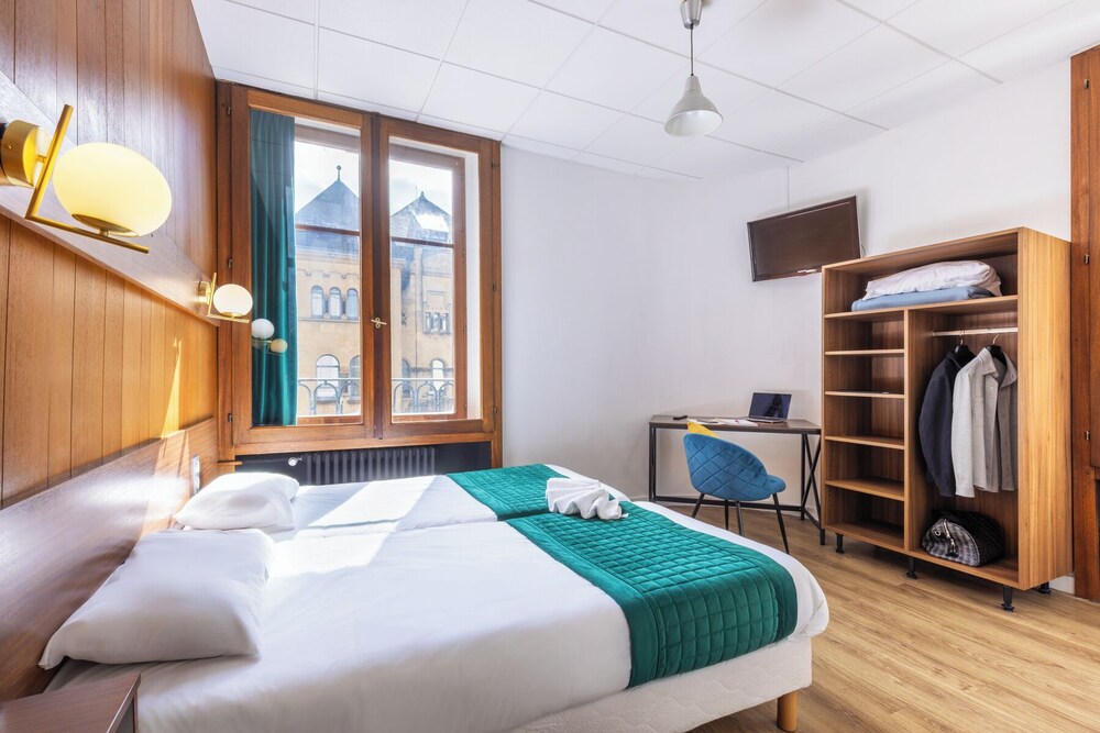 Bristol Metz Center Gare Pompidou Hotel 11/46