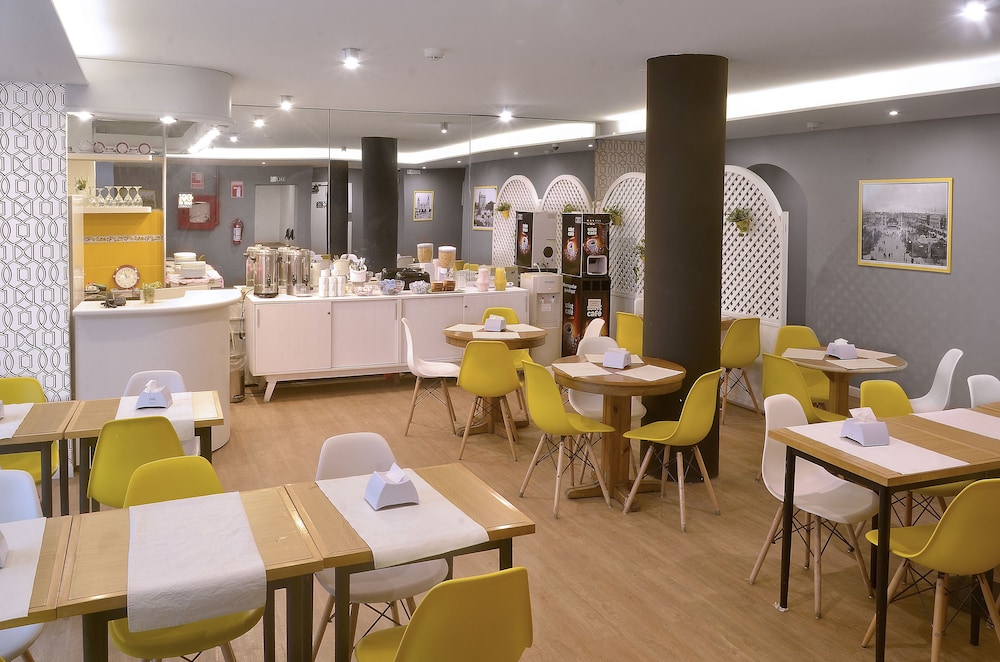 Hispano Hotel 55/63