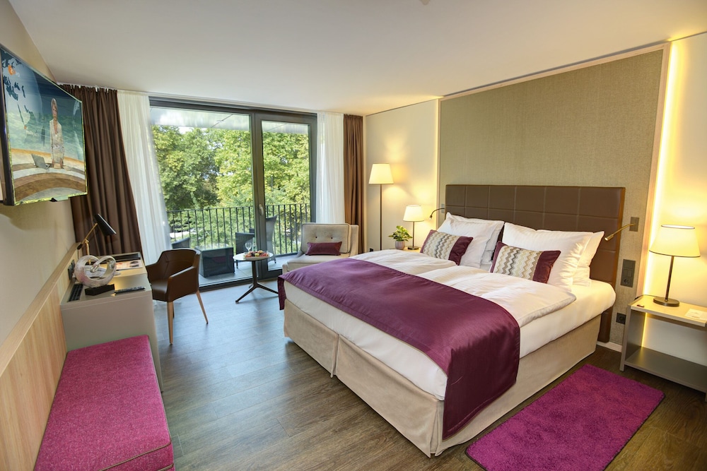 Favorite Parkhotel 23/69