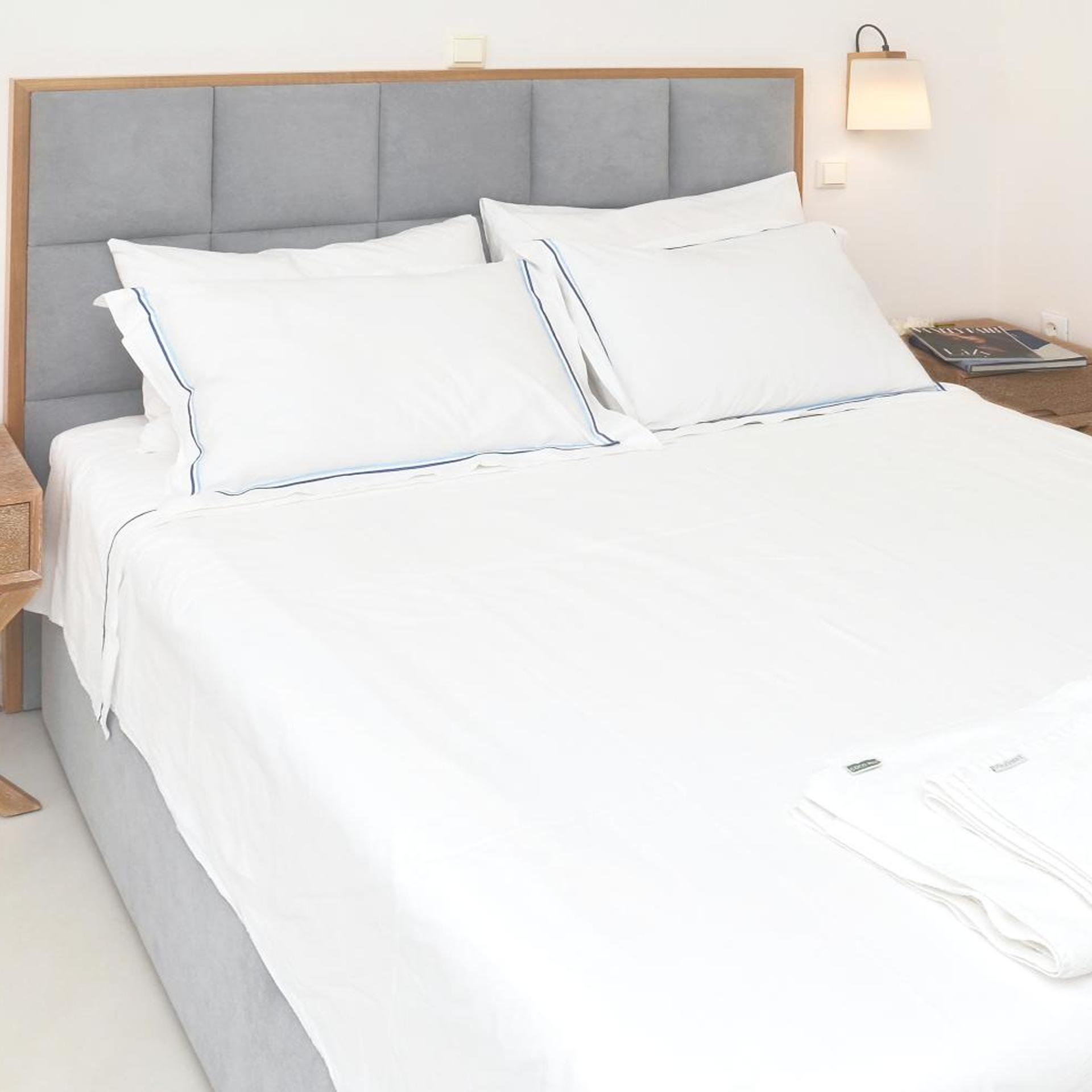 Keros Art Hotel 35/60