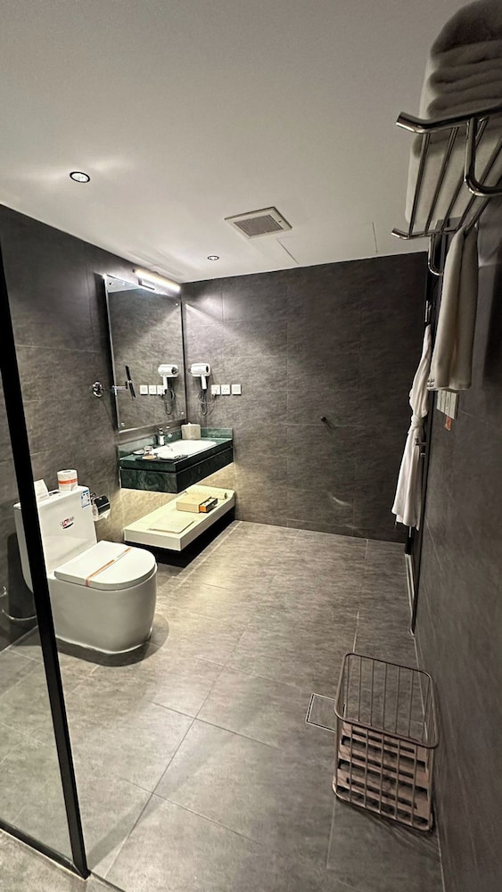 فندق مارفوليس(Marvelous Hotel) 45/47