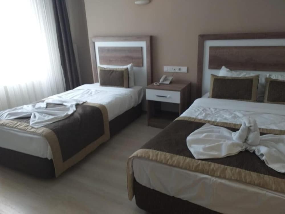 ECONOMY, DOUBLE BED