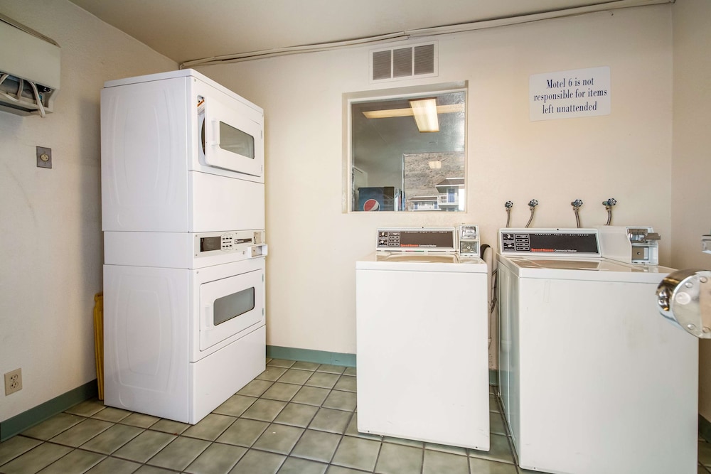 Motel6 Wendover, UT 18/45