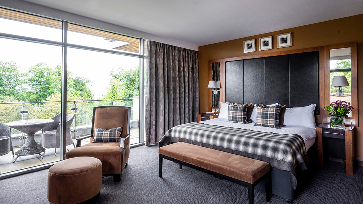 Master, Suite