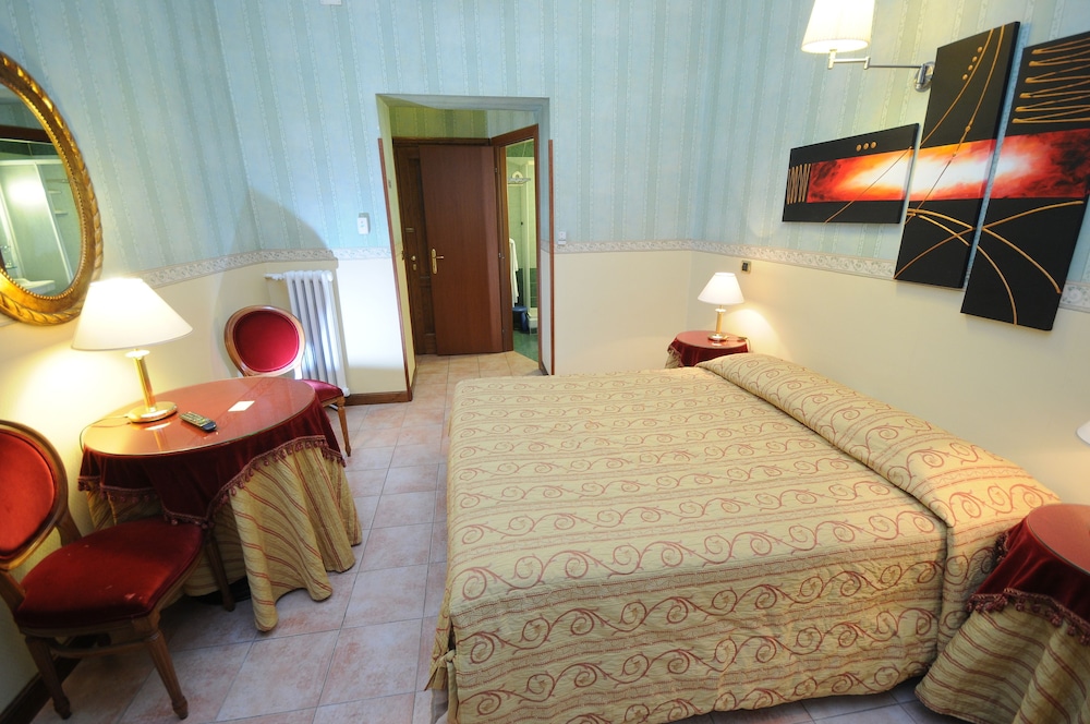 Hotel Sweet Home 16/49