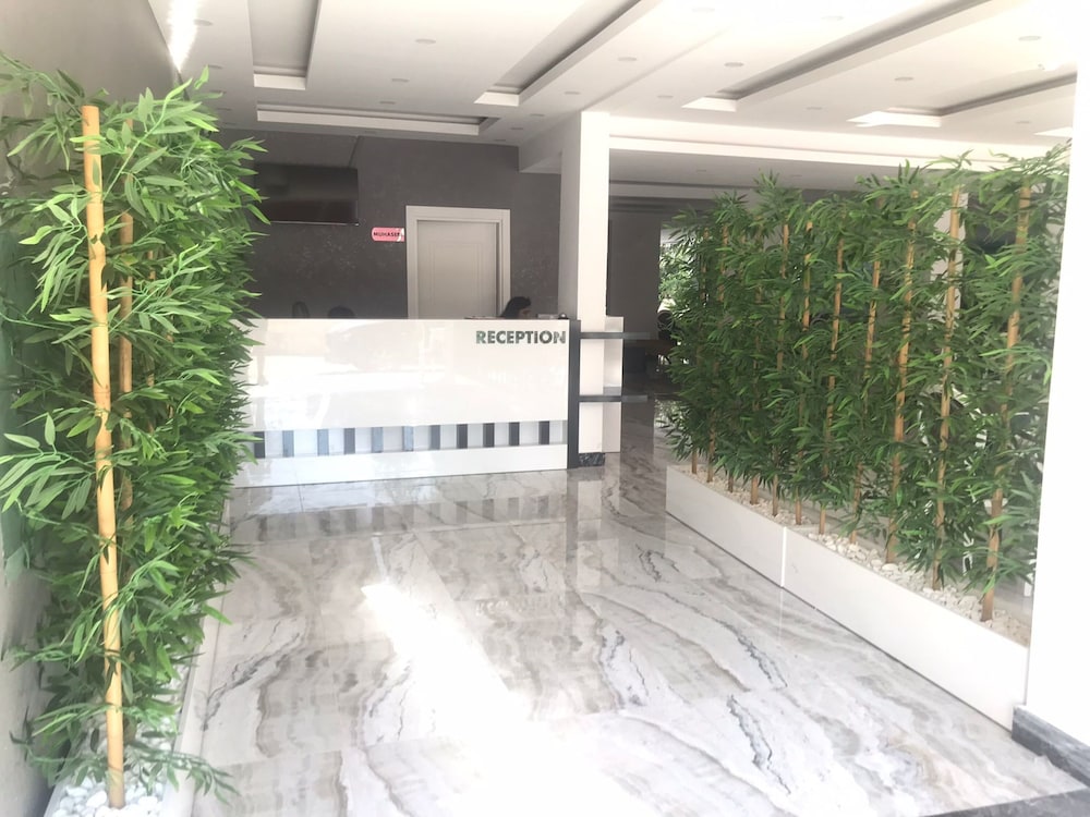Livane Apart Hotel 7/50