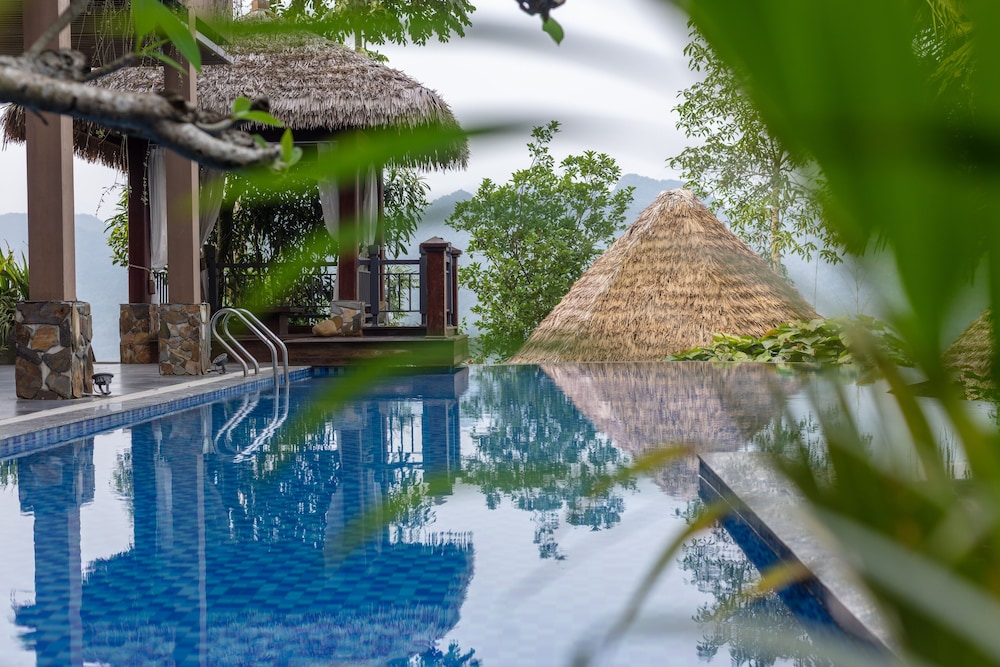 Ebino Pu Luong Resort 37/44