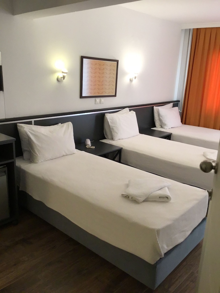 Otel Balca 25/43