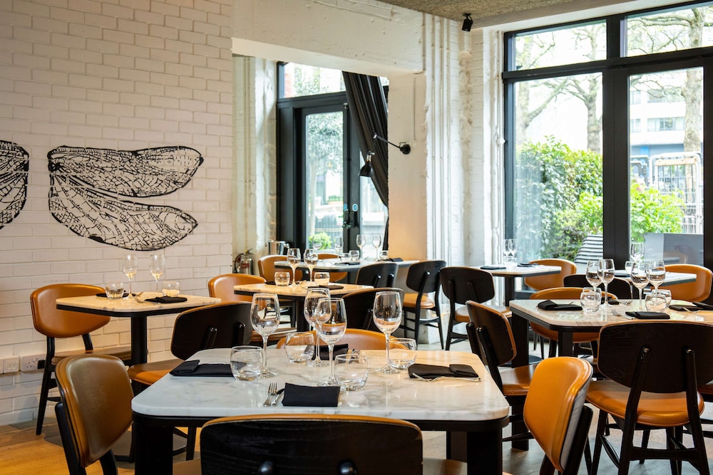 Radisson Blu Hotel London Leicester Square 37/49