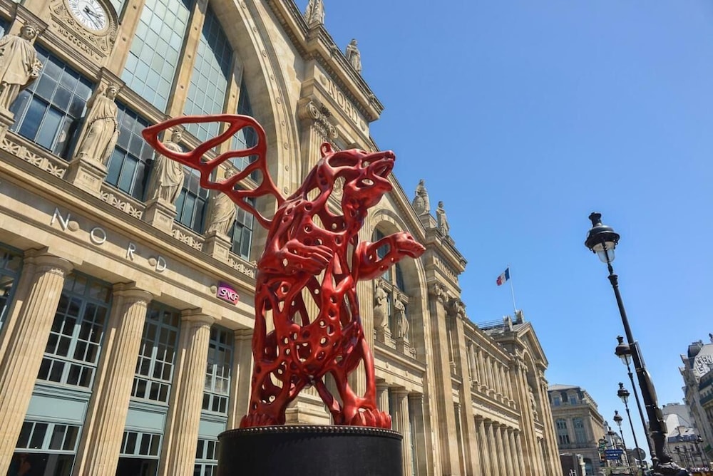 Hotel de Paris Nord 6/33