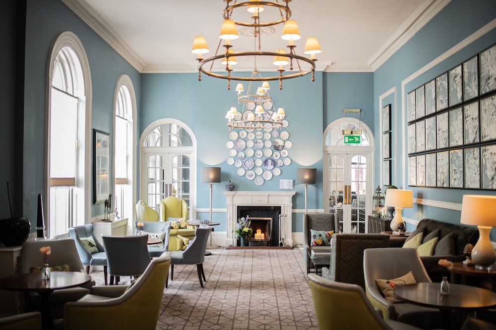 Queens Hotel Cheltenham 43/53