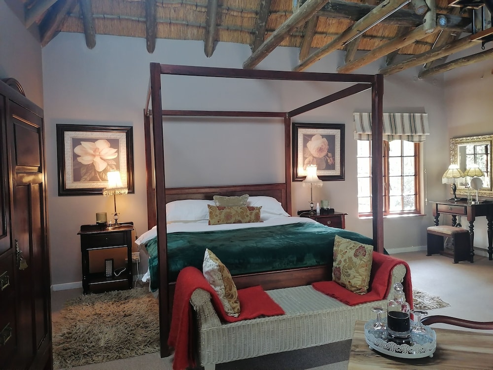 Hawklee Country House 12/50