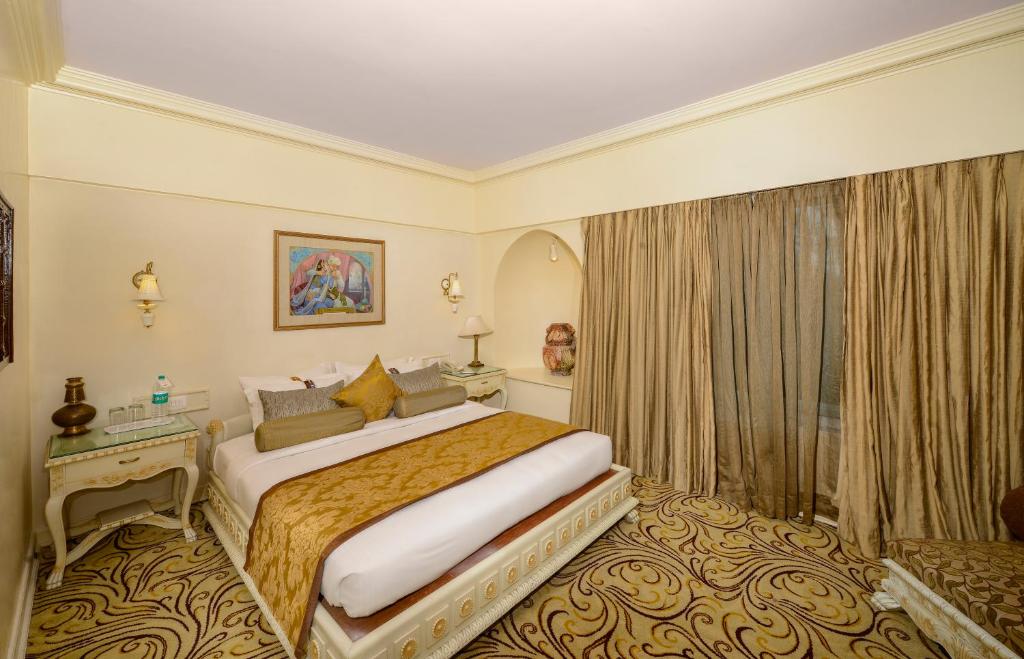 Celebrity Suite