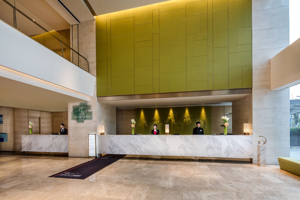 HOLIDAY INN NANJING HARBOUR 7/76