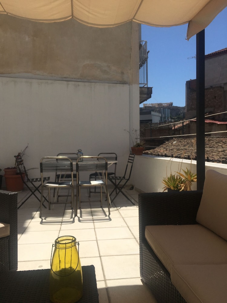 Concierge Athens I 44/50