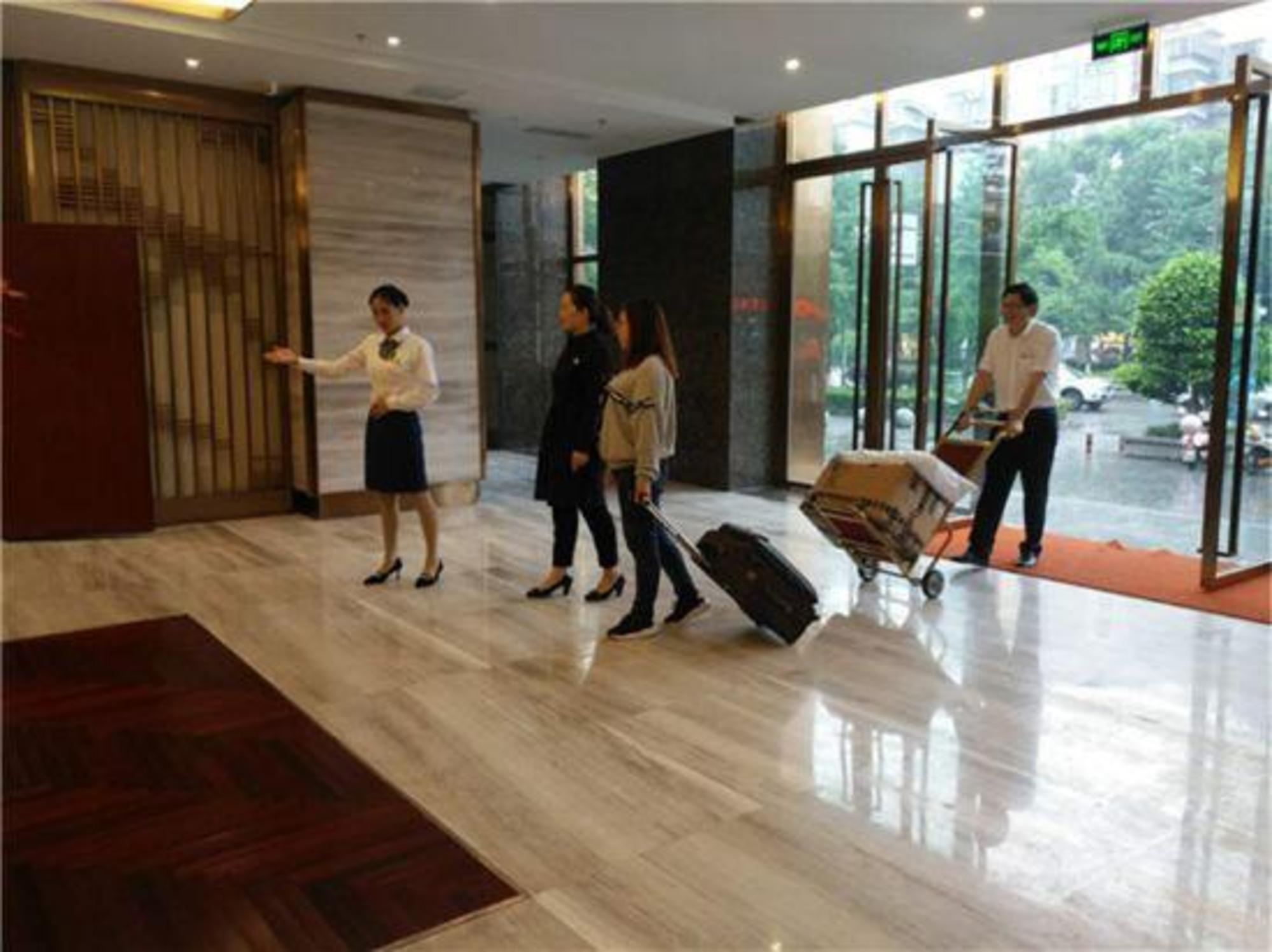 Xinhua Hotel Chongqing Kaizhou 22/28