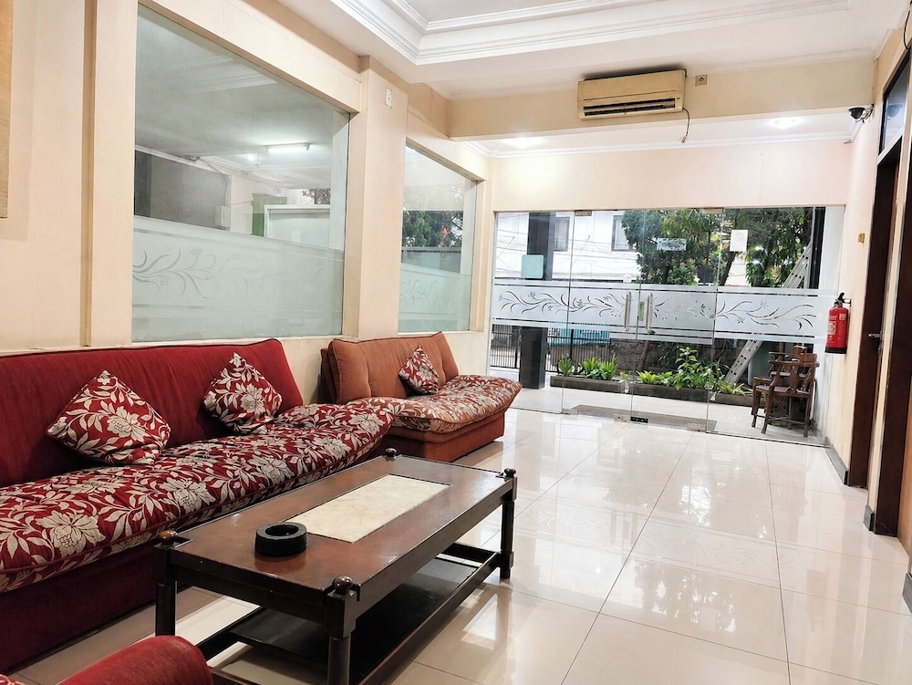 Scarlet Kebon Kawung Hotel 53/71