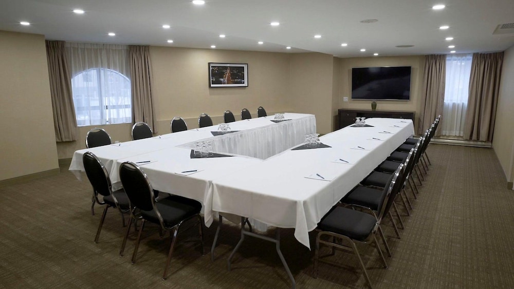 Les Suites Hotel Ottawa 47/50