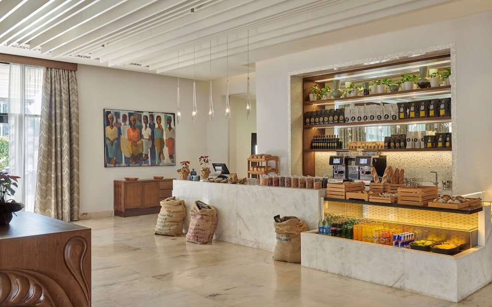 Hyatt Regency Addis Ababa 48/72