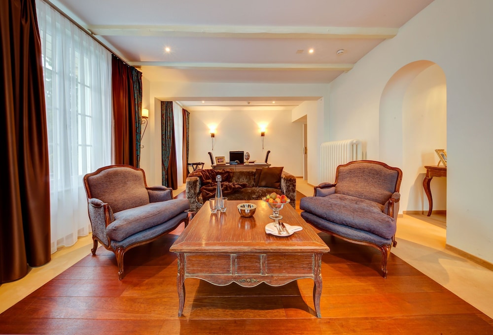 Hotel Regina Wengen 61/79