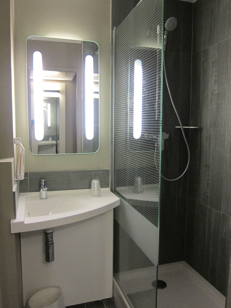 Ibis Lyon Villefranche Sur Saone 50/50