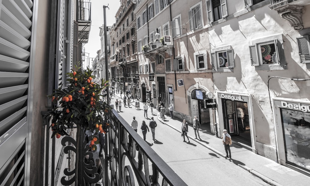 Spagna Boutique Luxury Suites 2/68