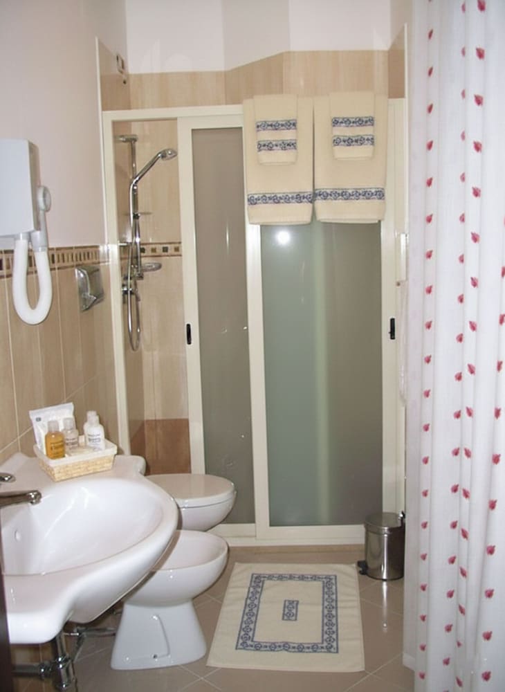 Garibaldi Relais 67/67