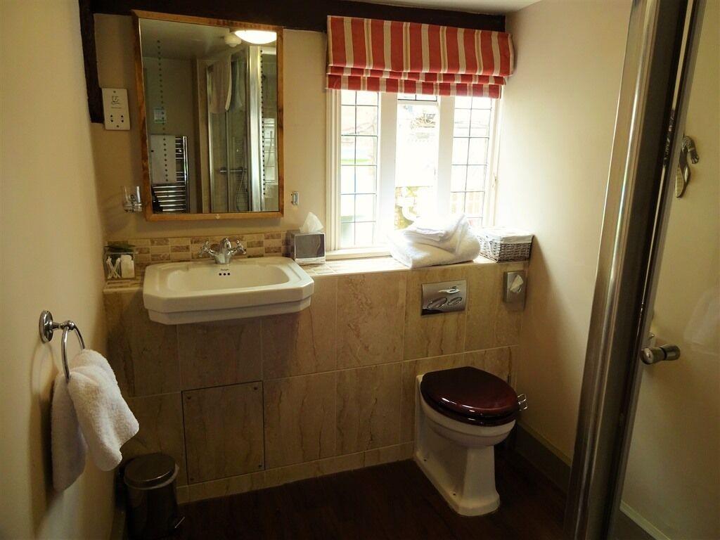 The Cross Keys Hotel 26/29