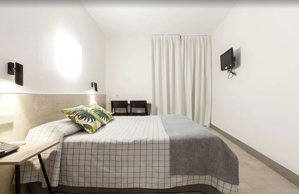 Hostal Castilla Ii Puerta Del Sol 7/73