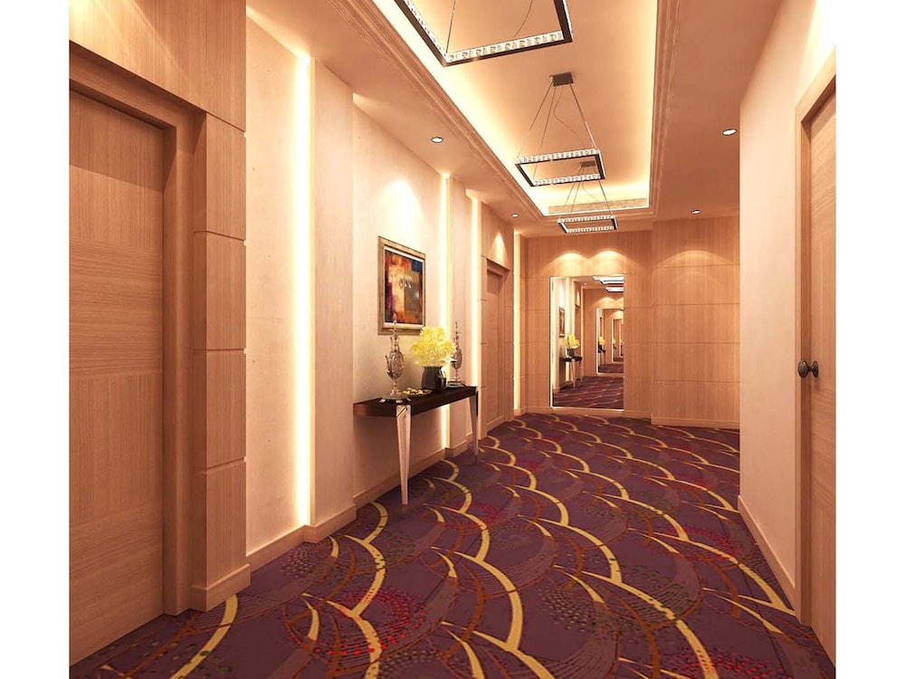 Singhania Sarovar Portico 6/35
