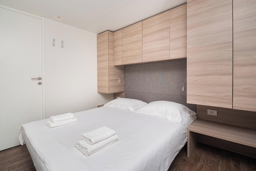 Amadria Park Camping Sibenik Mobile Homes 37/73